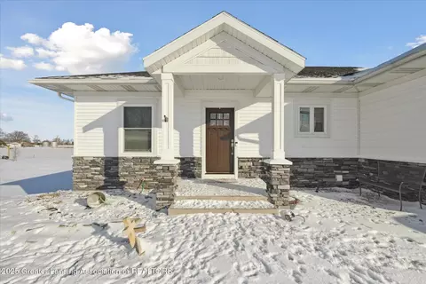 2350 N Watson Rd, Saint Johns, MI 48879 photo 5