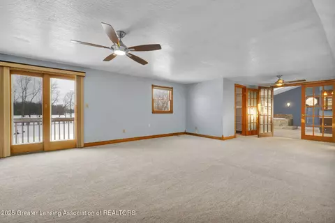 Living - 7346 W Cutler Rd, Dewitt, MI 48820 photo 4 of 4