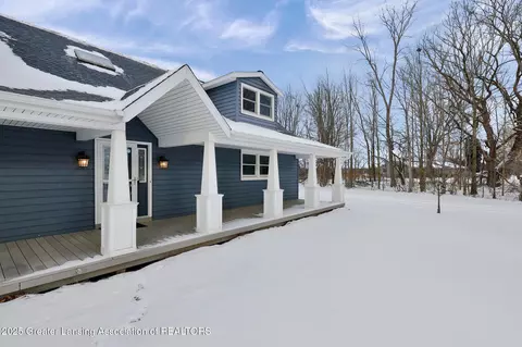 Exterior - 7346 W Cutler Rd, Dewitt, MI 48820 photo 4 of 12