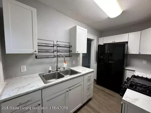 Kitchen - 313 Van Buren St, Jackson, MI 49201 photo 1 of 1