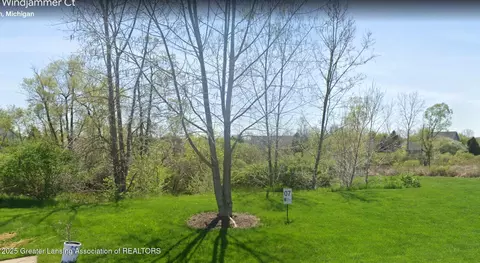 930 Windjammer Court Ct, Mason, MI 48854