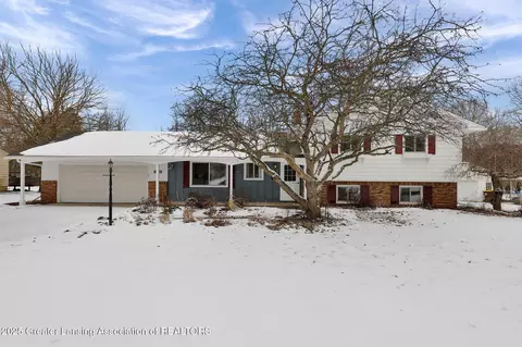 12923 W Melody Dr, Grand Ledge, MI 48837