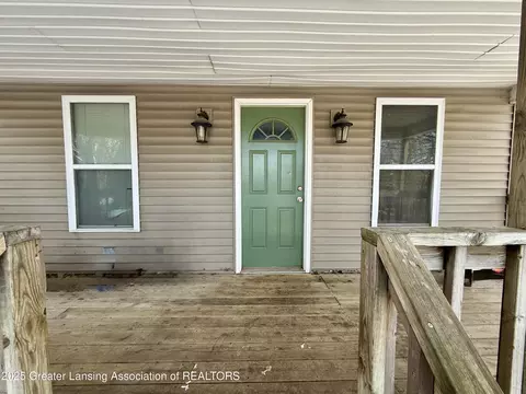 Exterior - 2517 E Ganson St, Jackson, MI 49202 photo 1 of 3