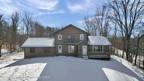 9310 Eaton Hwy, Mulliken, MI 48861