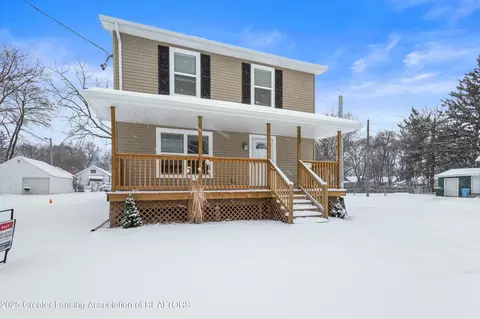 502 S Fairview Ave, Lansing, MI 48912
