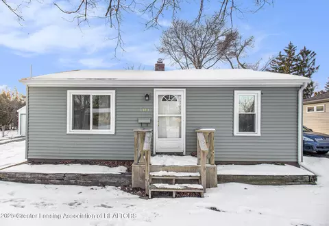 3902 Glenwood Ave, Lansing, MI 48910