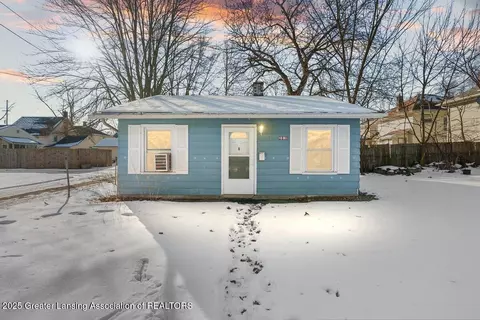 2010 Prospect St, Lansing, MI 48912