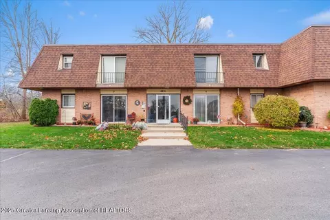 4831 Gull Rd #8, Lansing, MI 48917