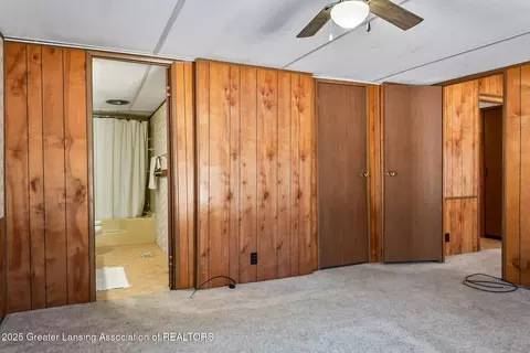 Bedroom - 501 Poplar St, Maple Rapids, MI 48853 photo 2 of 9