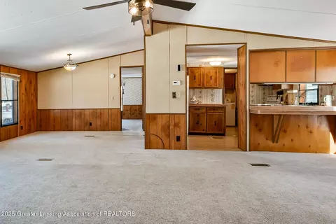 Living - 501 Poplar St, Maple Rapids, MI 48853 photo 9 of 9