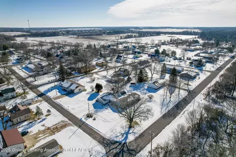 View/Area - 501 Poplar St, Maple Rapids, MI 48853 photo 6 of 12