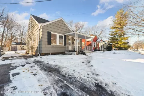 1205 Loraine Ave, Lansing, MI 48910