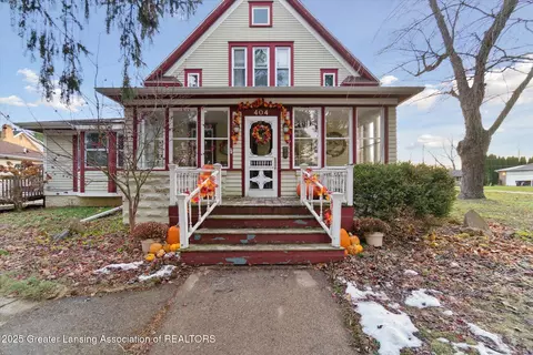 404 E Riverside St, Williamston, MI 48895
