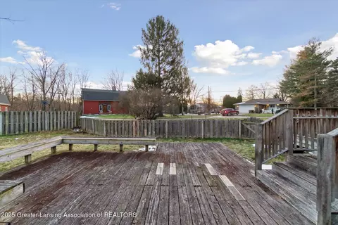 Exterior - 404 E Riverside St, Williamston, MI 48895 photo 12 of 16