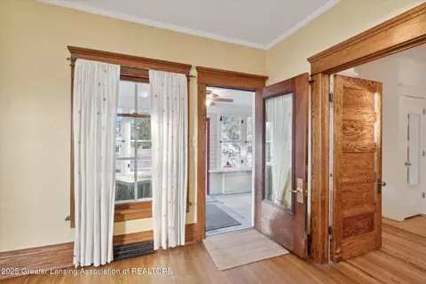 Entry Way - 404 E Riverside St, Williamston, MI 48895 photo 2 of 4
