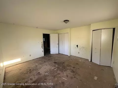 Bedroom - 1233 Longfellow Ave, Jackson, MI 49202 photo 2 of 4