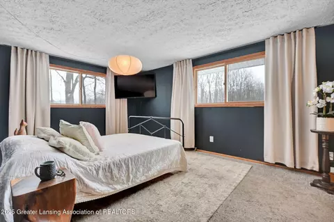 Bedroom - 1615 Haslett Rd, Williamston, MI 48895 photo 6 of 7