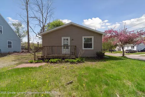 6000 Pheasant Ave, Lansing, MI 48911