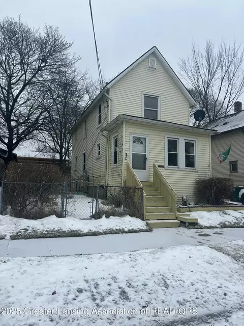 1112 Ballard St, Lansing, MI 48906