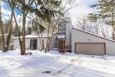 1441 Greenview Ave, East Lansing, MI 48823