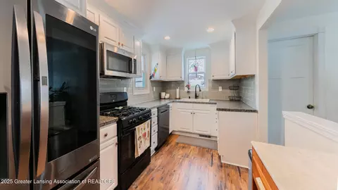 Kitchen - 2460 N Eifert Rd, Holt, MI 48842 photo 1 of 1