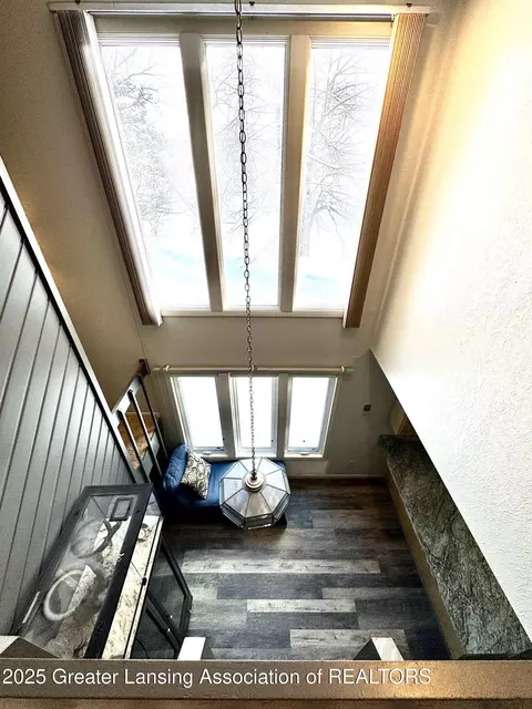 Entry Way - 1207 Academic Way, Haslett, MI 48840 photo 6 of 8
