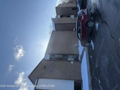 1445 E Pond Dr #36, Okemos, MI 48864