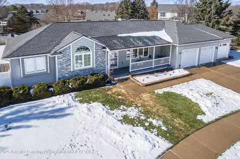5057 Patrick Cir, Holt, MI 48842