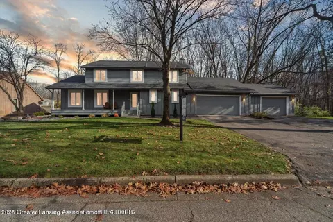 4810 Mohican Ln, Okemos, MI 48864
