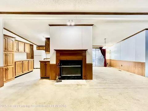 Living - 110 N Morse St, Perrinton, MI 48871 photo 2 of 3