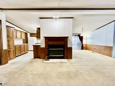 Living - 110 N Morse St, Perrinton, MI 48871 photo 1 of 3