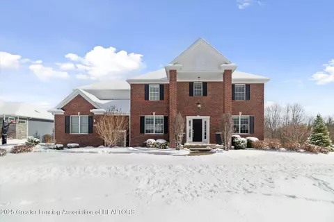 6074 Sacramento Way, East Lansing, MI 48823