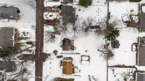 View/Area - 1909 Phillips Ave, Holt, MI 48842 photo 2 of 2