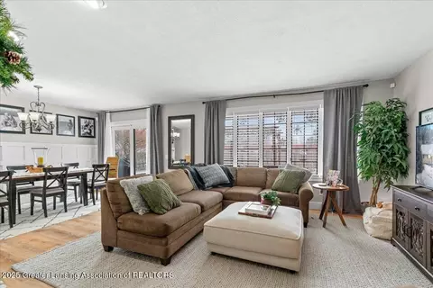 3221 Old Hickory Trl, Dewitt, MI 48820 photo 10