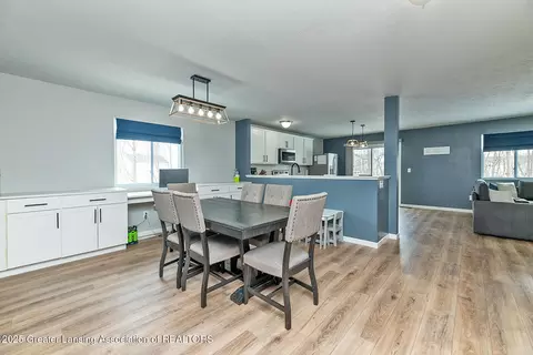 Dining - 233 Noleigh Ln, Dewitt, MI 48820 photo 1 of 1