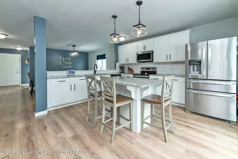 Kitchen - 233 Noleigh Ln, Dewitt, MI 48820 photo 1 of 5