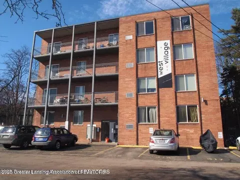 400 Hillside Ct #2, East Lansing, MI 48823