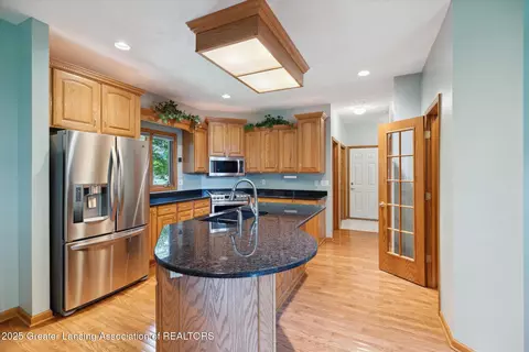 5551 Silverleaf Ct, Haslett, MI 48840 photo 16