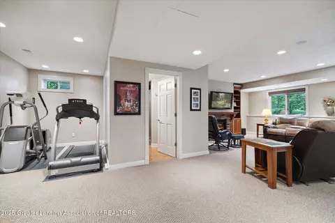 5551 Silverleaf Ct, Haslett, MI 48840 photo 39