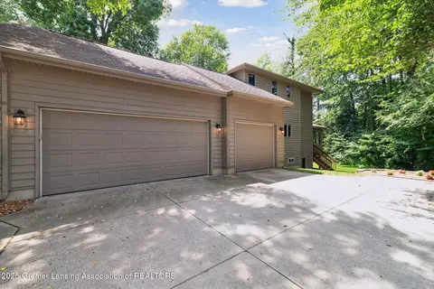 5551 Silverleaf Ct, Haslett, MI 48840 photo 47