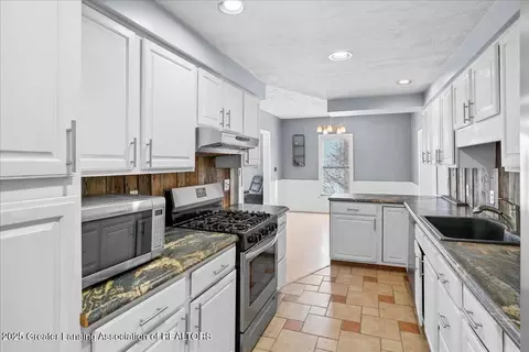 416 E Oak St, Mason, MI 48854 photo 17