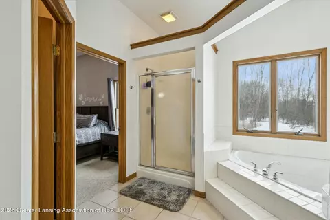Bath - 3336 N Dearing Rd, Parma, MI 49269 photo 1 of 5