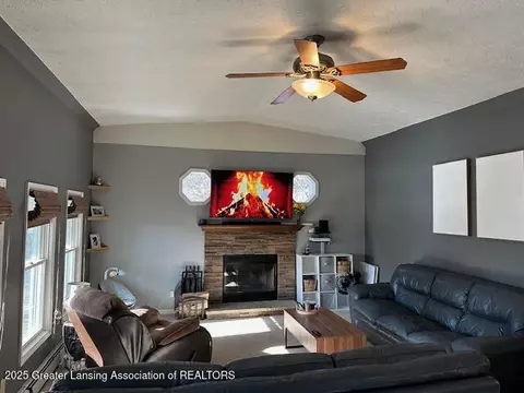 Other - 331 E Washington St, Dimondale, MI 48821 photo 4 of 8