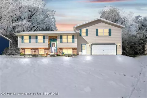 508 Maitland Dr, Horton, MI 49246