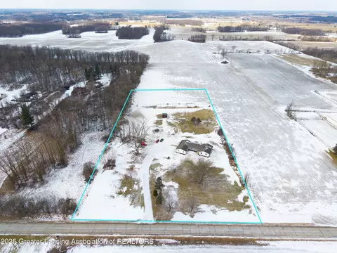 View/Area - 9478 S Francis Rd, Dewitt, MI 48820 photo 1 of 6