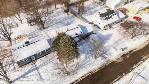 View/Area - 1032 S Eugenia Dr, Mason, MI 48854 photo 5 of 7