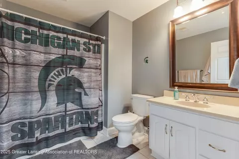 Bath - 11775 S Francis Rd, Dewitt, MI 48820 photo 4 of 4