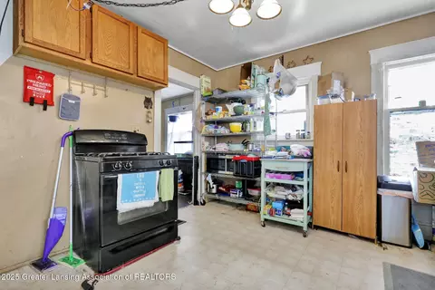 Kitchen - 1313 Christopher St, Lansing, MI 48906 photo 1 of 3