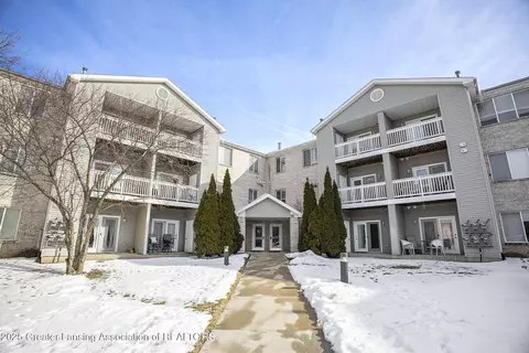 338 W Saginaw St # 57, East Lansing, MI 48823