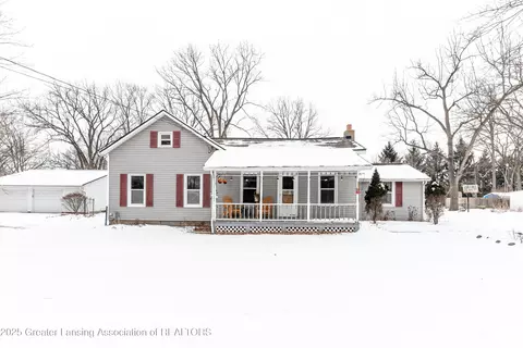 797 Michigan St, Eaton Rapids, MI 48827